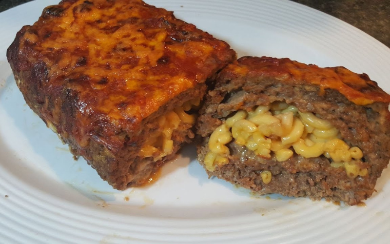 Mac and Cheese with Meatloaf